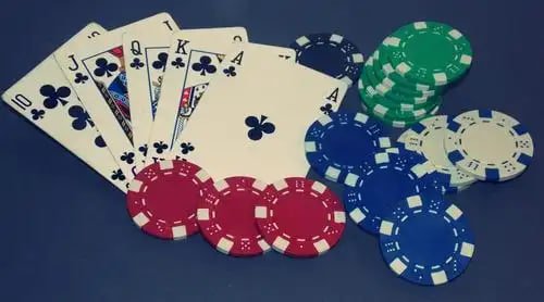 Người chơi dễ dàng đăng ký và đăng nhập tài khoản để truy cập nhanh chóng